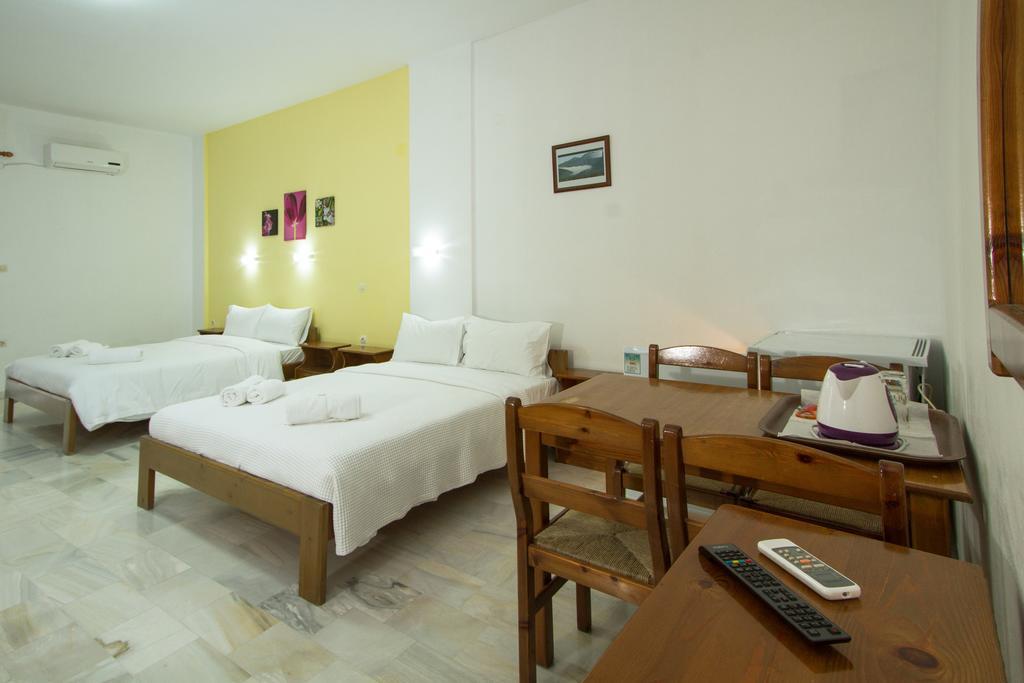 Revekka Rooms 基萨莫斯 外观 照片