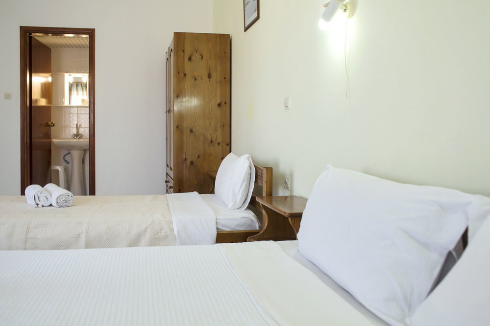 Revekka Rooms 基萨莫斯 外观 照片